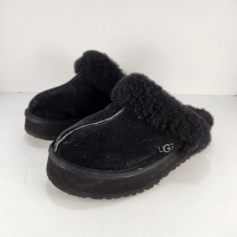 UGG Women's Size 7 Black Suede Shearling Fur Lined Slip On Mule Slippers